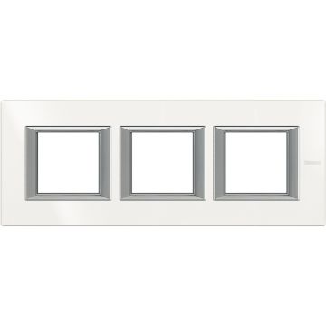 Placa embellecedora recta axolute de color blanco axolute - 2 x 3 módulos - entreeje 71 - horizontal