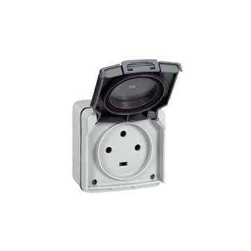 Base mural de superficie estanca plexo 20a - 3p+t - ip55 - ik08 - con tapa - 90x90 - gris