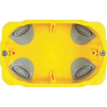 Caja de empotrar para tabique hueco. 3 módulos