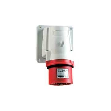 Clavija mural de superficie p17. 3p+n+t, 32a, 380/415 v~, ip44. color rojo