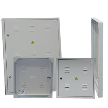 Puerta metálica PNZ450X300 zona Endesa