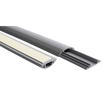 Canal para suelos de 15 x 90 mm. Fijación adhesiva.