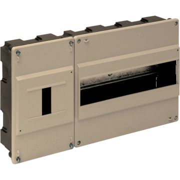 Caja de distribución de empotrar para 12 elementos + 4 precintables.
