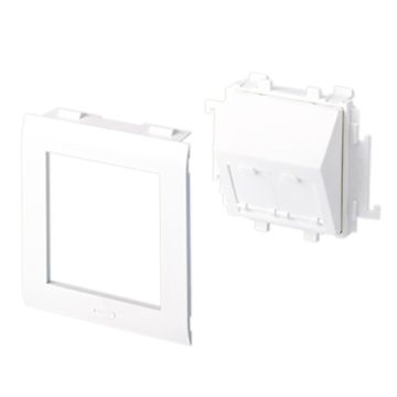 93 Placa inclinada 2 RJ45 blanco RAL9010 65 U24X