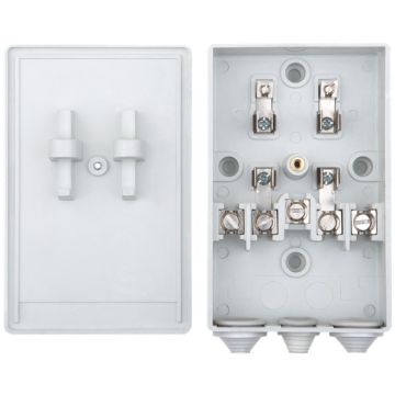 1468/1 C  Cofred IP44 E:5x25 S:2x6 - 147x95x65mm